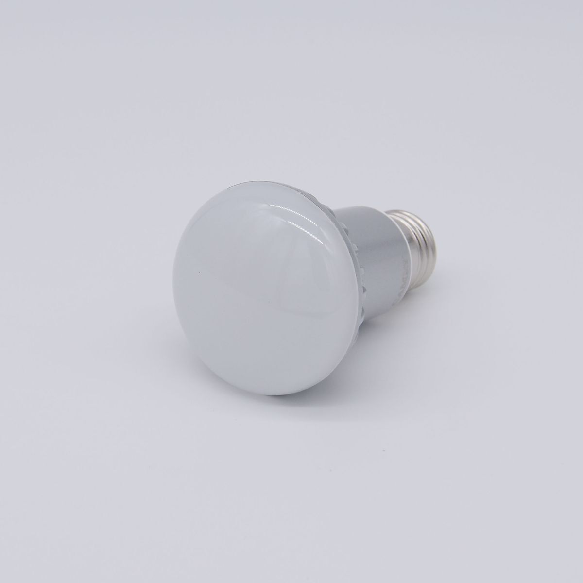 LED Leuchtmittel 10er Set E27 / 7W / 2700K / AC 100-240V-17004
